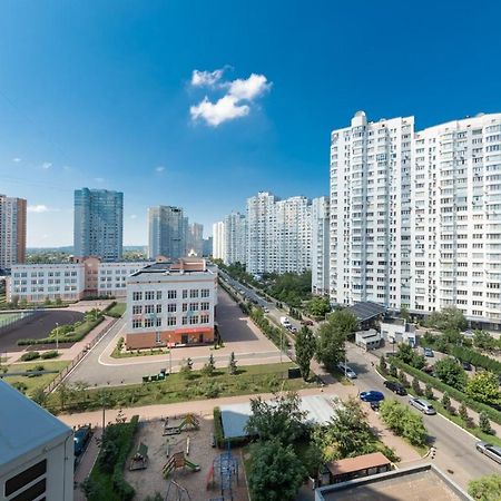 Большая 3 Комнатная На Осокорках Гмирі 2 Kiev Extérieur photo